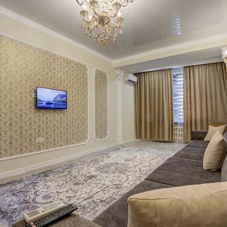 2-Ком Квартира Apartment Bishkek Luaran gambar